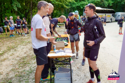 2026-08-22 KTRE-Marathon-Start-073007-RX407471